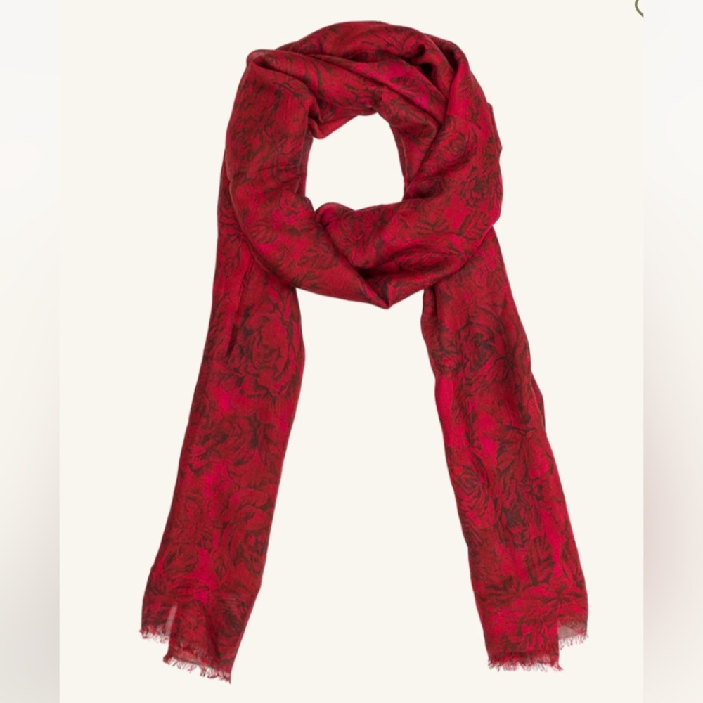 Patricia Nash Etched Roses Scarf NWT
